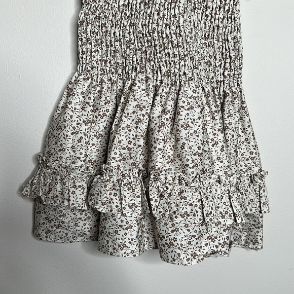 THE FEMM Cleo brown floral puff sleeve smocked mini dress NWT - Picture 3 of 8